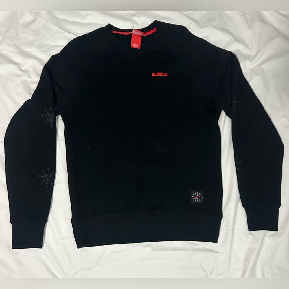 Nike Lebron sweatshirt